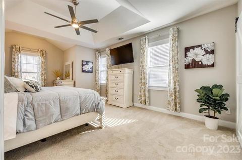 579 Daventry Ct, Clover, SC 29710 photo 8