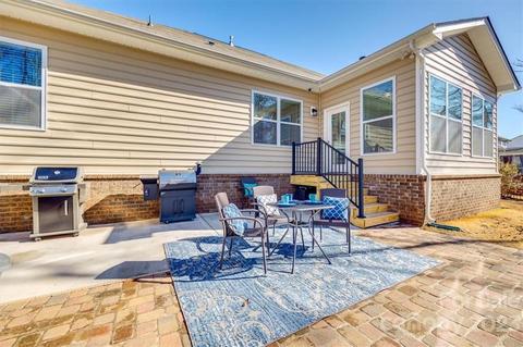 579 Daventry Ct, Clover, SC 29710 photo 33