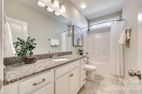 579 Daventry Ct, Clover, SC 29710 photo 23