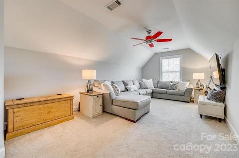 579 Daventry Ct, Clover, SC 29710 photo 26