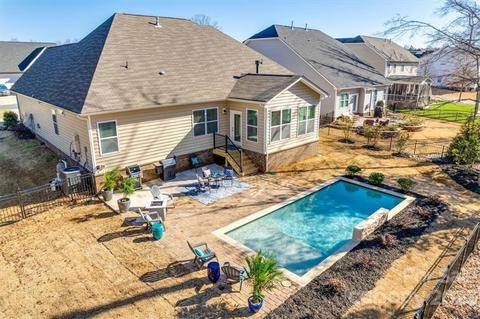 579 Daventry Ct, Clover, SC 29710 photo 40