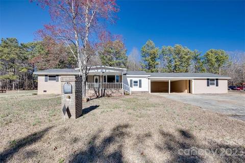 2887 Cimmeron Rd, Lancaster, SC 29720
