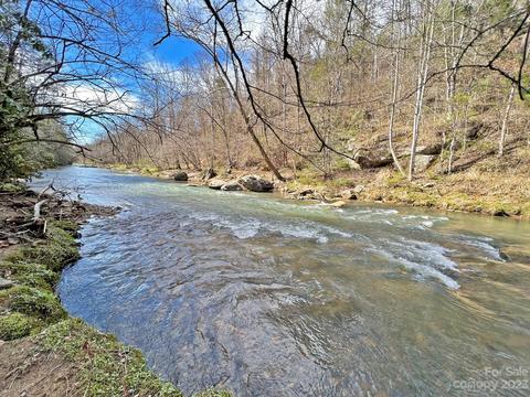 151 Chandler Br, Weaverville, NC 28787