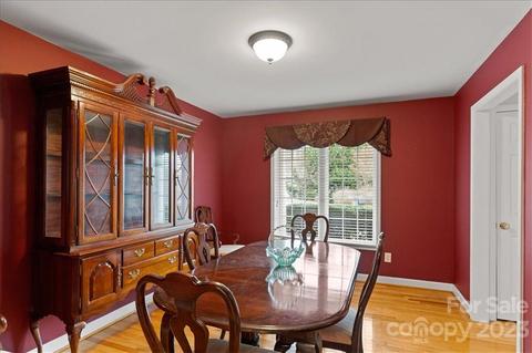 6030 Dockside Dr, Hickory, NC 28601 photo 10