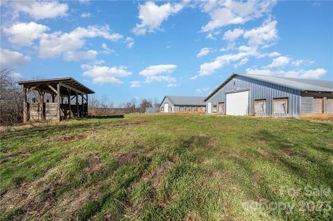 1186 Lambert Dr, Hiddenite, NC 28636 photo 18