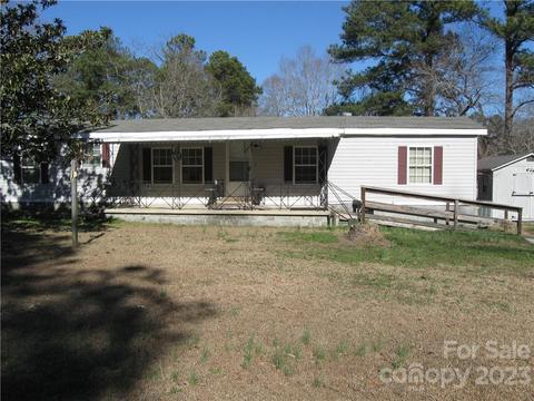 2117 Whaley St, Lancaster, SC 29720 photo 2