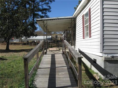 2117 Whaley St, Lancaster, SC 29720 photo 9
