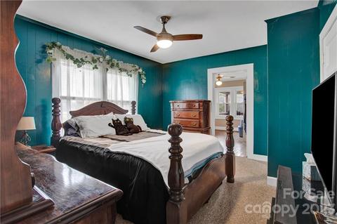 1106 E Memorial Hwy, Harmony, NC 28634 photo 11