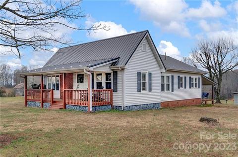 1106 E Memorial Hwy, Harmony, NC 28634 photo 1