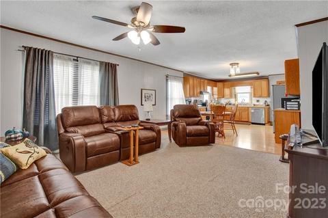 1106 E Memorial Hwy, Harmony, NC 28634 photo 2
