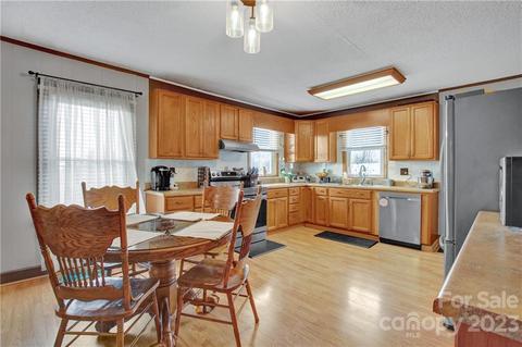 1106 E Memorial Hwy, Harmony, NC 28634 photo 4
