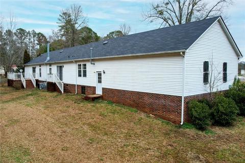 1872 Springdale Rd, Lancaster, SC 29720 photo 3