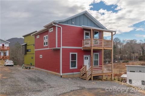 620 Salem Heights 10 Ln #10, Swannanoa, NC 28778