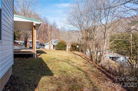 67 Hillside Dr, Spruce Pine, NC 28777 photo 32