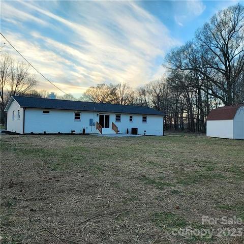 5601 Medlin Rd, Monroe, NC 28112 photo 4