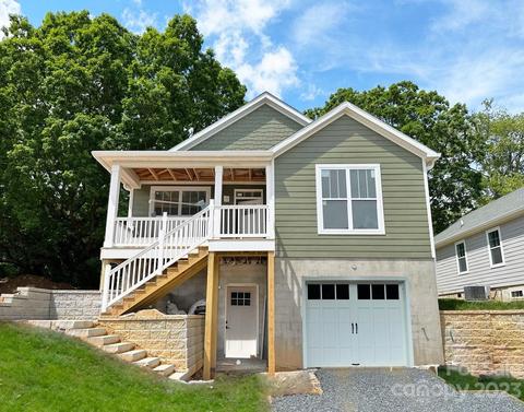 1104 Blueview Dr, Black Mountain, NC 28711