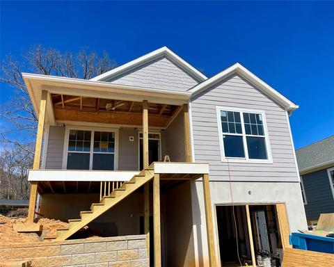 1106 Blueview Dr, Black Mountain, NC 28711