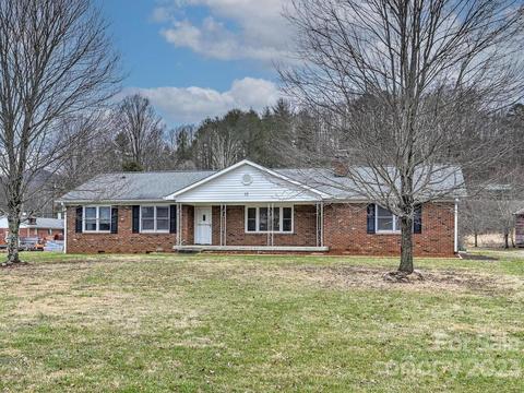 10 Spruce St, Barnardsville, NC 28709