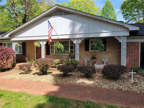 606 2nd Avenue Pl NE, Conover, NC 28613 photo 4
