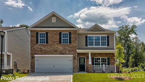 812 Monterey Ct, Asheville, NC 28806
