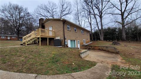 1211 4th St, Conover, NC 28613 photo 2