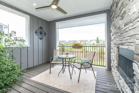 654 Crudent Rd, Tega Cay, SC 29708
