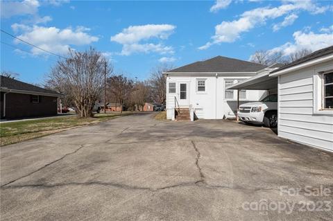 2002 Moose Rd, Kannapolis, NC 28083 photo 3