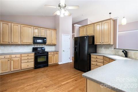 361 Garnet Ct, Fort Mill, SC 29708 photo 12