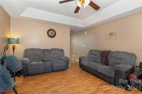 2025 E Park Dr, Lancaster, SC 29720 photo 9