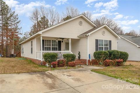 2025 E Park Dr, Lancaster, SC 29720 photo 2