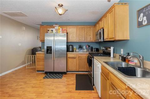 2025 E Park Dr, Lancaster, SC 29720 photo 12