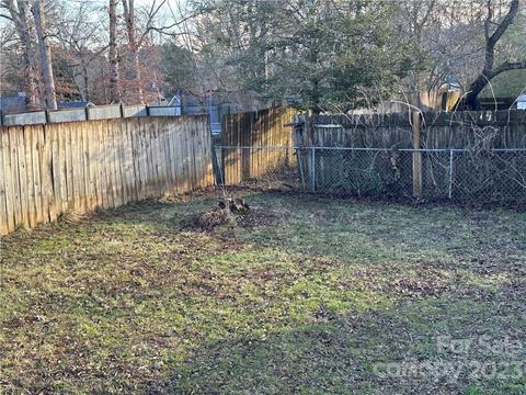 601 Maple St, Brevard, NC 28712 photo 16
