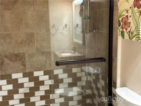 601 Maple St, Brevard, NC 28712 photo 13