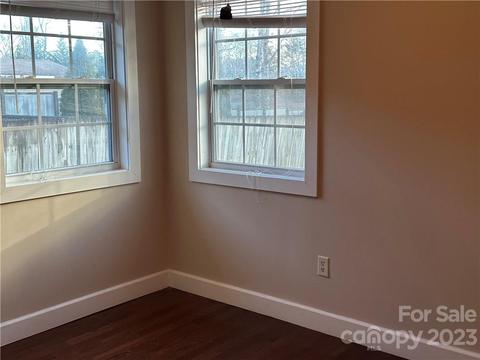 601 Maple St, Brevard, NC 28712 photo 10