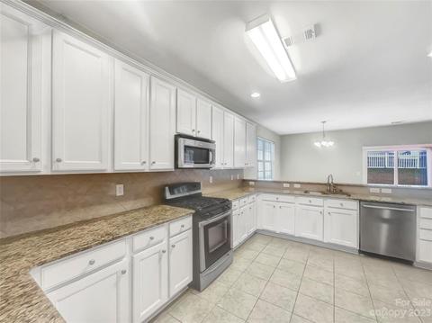 3357 Streamside Dr, Davidson, NC 28036 photo 6
