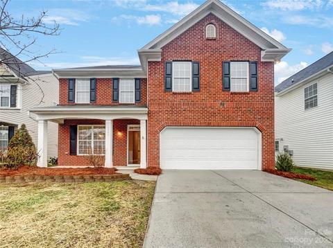 3357 Streamside Dr, Davidson, NC 28036 photo 1