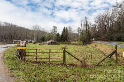 5 Cane Crest Cir, Fairview, NC 28739