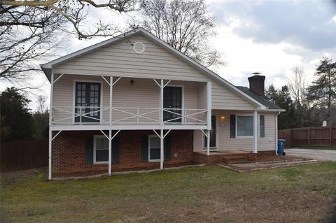 4605 Fieldbrook Dr, Kannapolis, NC 28081
