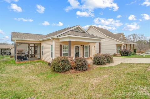 210 Broad St, Locust, NC 28097 photo 2