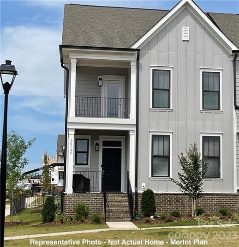 10025 Angels Landing Ct NW, Huntersville, NC 28078