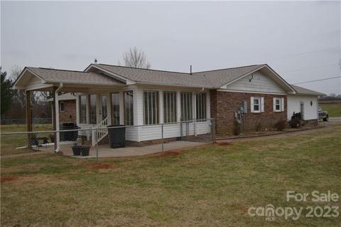 1412 1436 Mountain View Church Rd, Hamptonville, NC 27020
