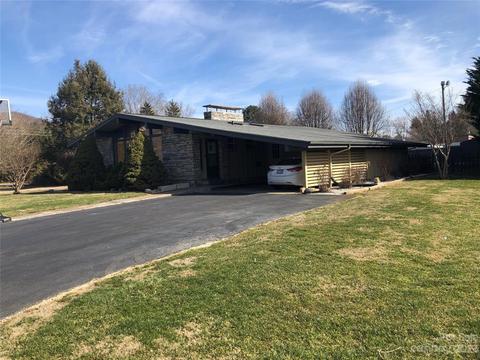 49 Levi St, Clyde, NC 28721 photo 4