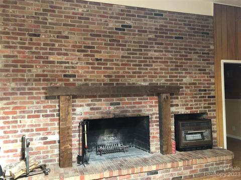 49 Levi St, Clyde, NC 28721 photo 13