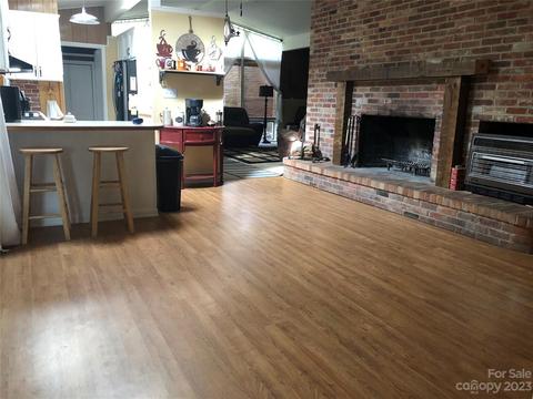 49 Levi St, Clyde, NC 28721 photo 12