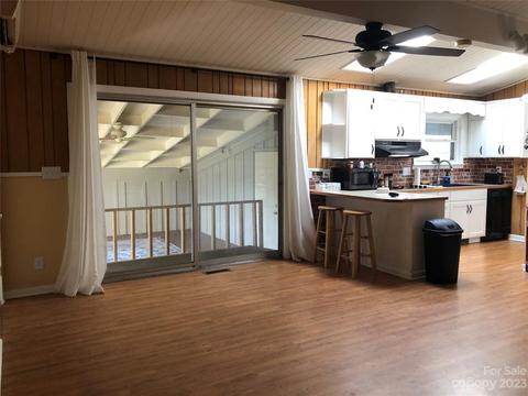 49 Levi St, Clyde, NC 28721 photo 14