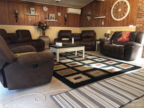 49 Levi St, Clyde, NC 28721 photo 5