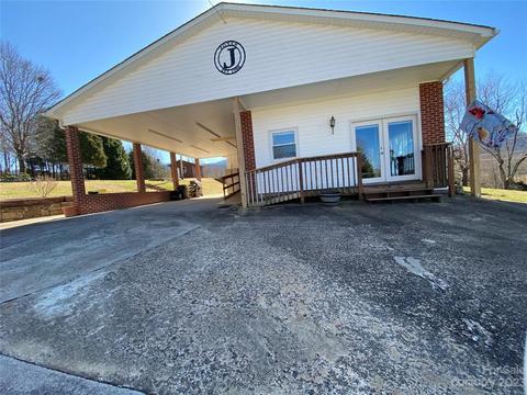 5835 Bollinger Loop, Morganton, NC 28655 photo 4