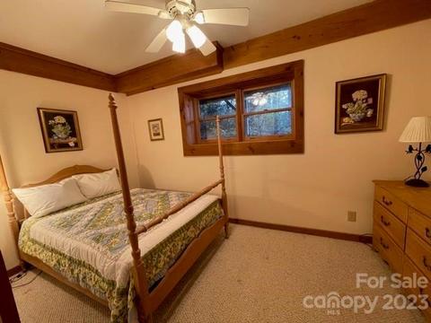 145 Little Boulder Ln, Seven Devils, NC 28604 photo 32