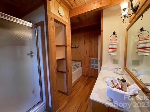 145 Little Boulder Ln, Seven Devils, NC 28604 photo 16
