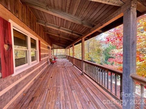 145 Little Boulder Ln, Seven Devils, NC 28604 photo 37